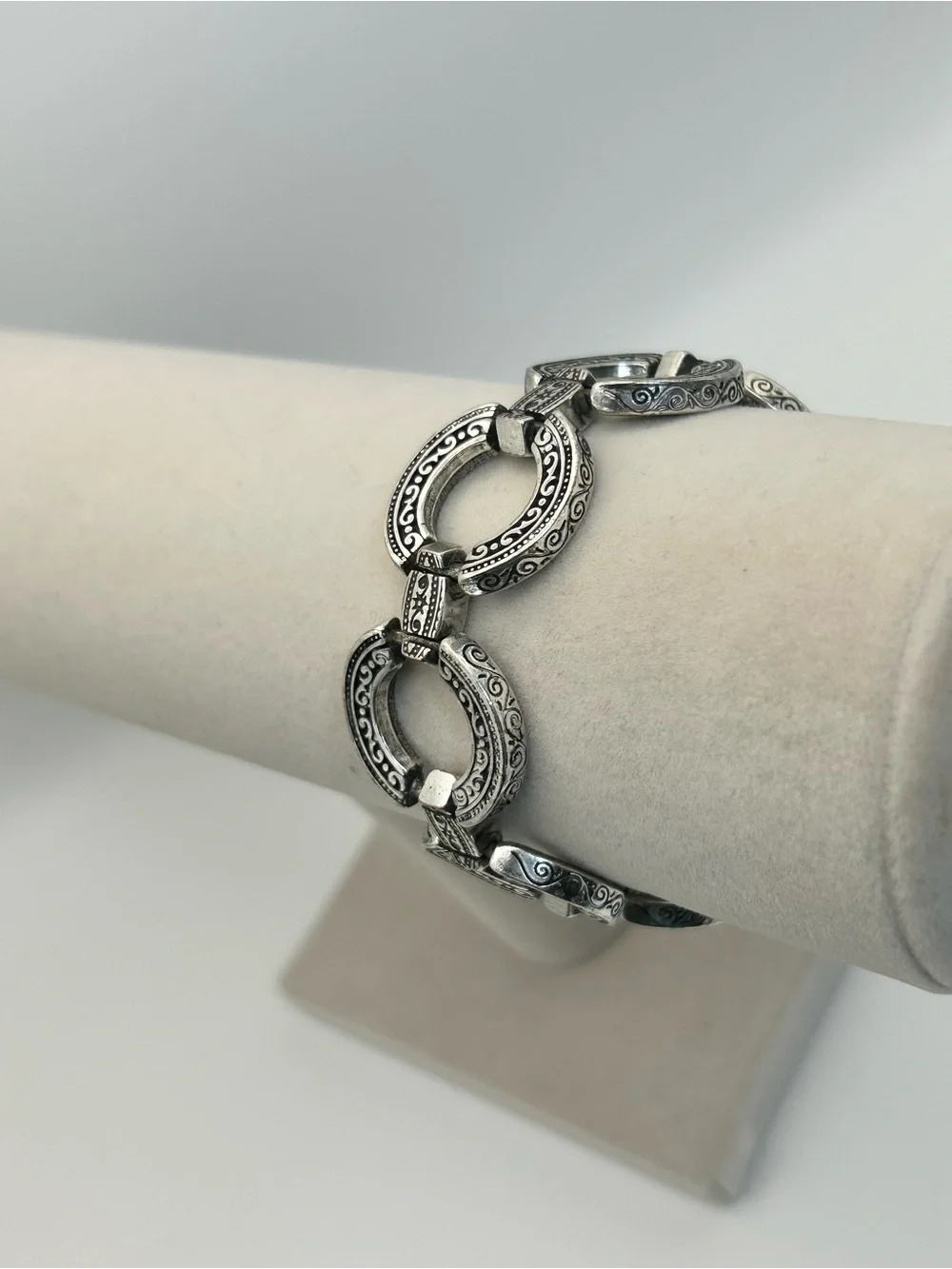 Brighton Central Park Bracelet Silver Plated Round Link 8